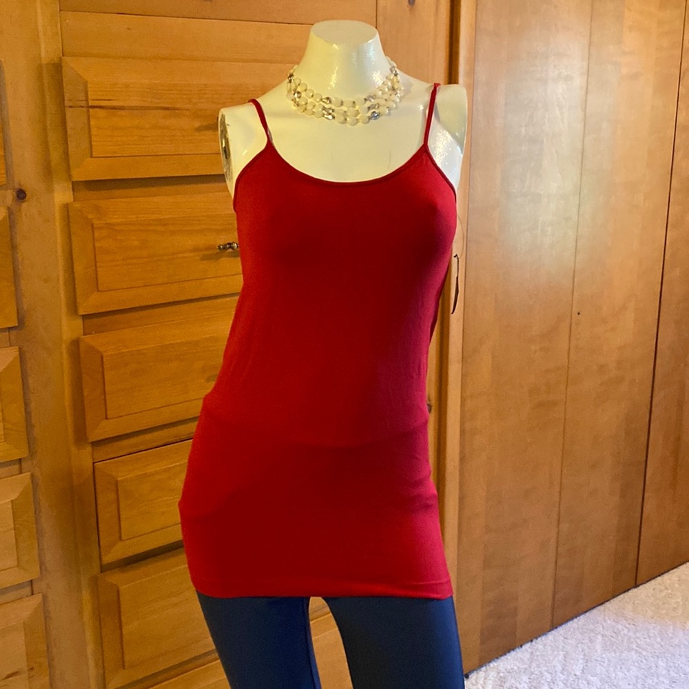 C’est Moi radiant red seamless tank!